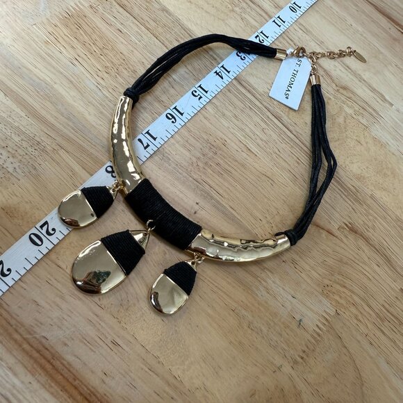 St. Thomas Gold & Black Pendant Necklace, Statement, Neutral, Chunky, Hammered - Picture 3 of 9